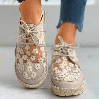 Wren | Ażurowe Espadryle w Stokrotki na Platformie