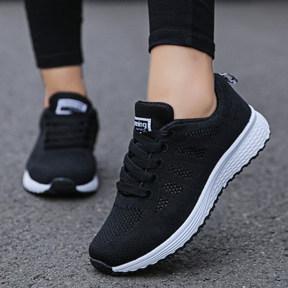 Maja | Lekkie, oddychające damskie sneakersy