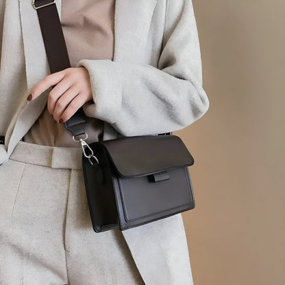 Margaux | Skórzana Torebka Crossbody z Szerokim Paskiem