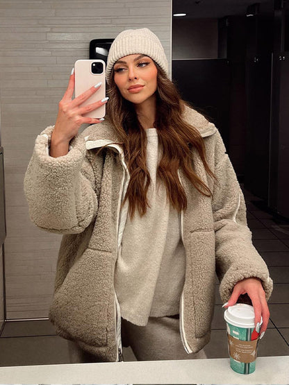 Klara | Oversize’owa pluszowa kurtka zimowa typu teddy