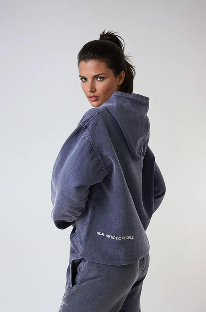 Emmett | Sprana Oversize Bluza z Kapturem i Kryształkami - Pootivo