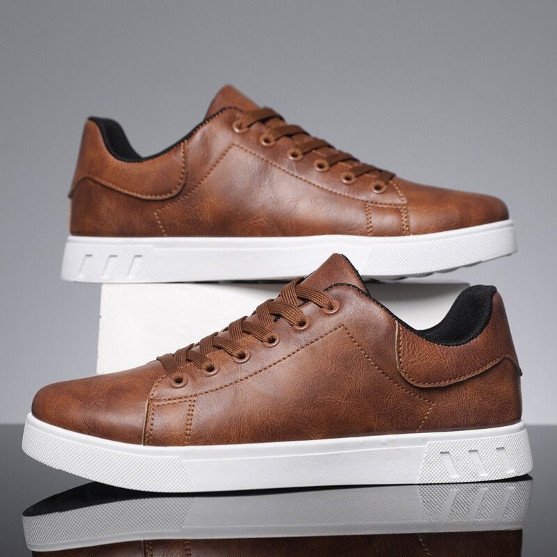 Ethan | Skórzane Sneakersy z Zaokrąglonym Noskiem - Pootivo