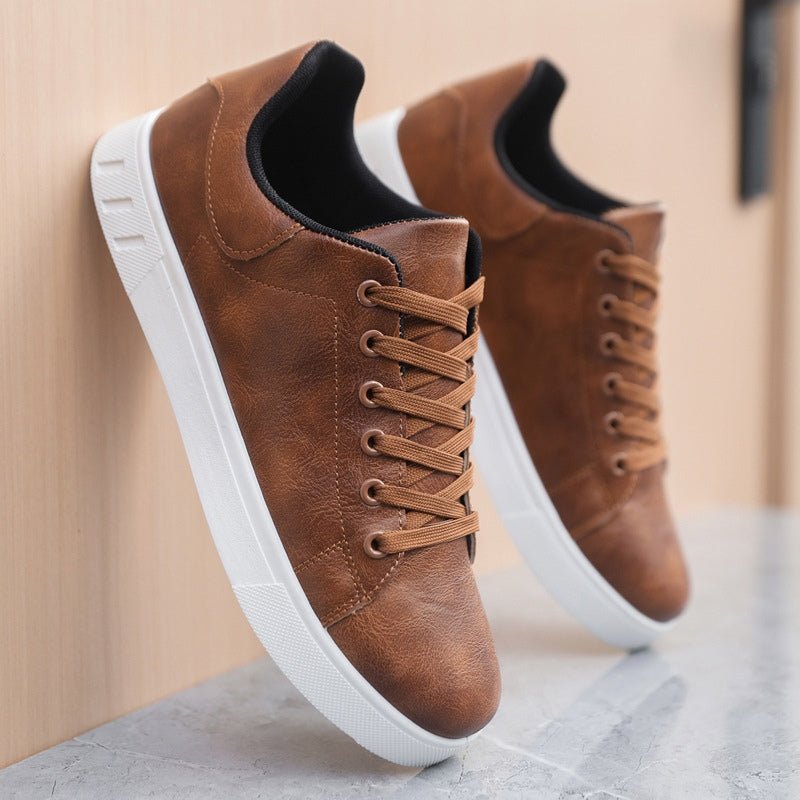Ethan | Skórzane Sneakersy z Zaokrąglonym Noskiem - Pootivo