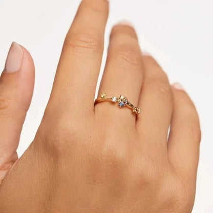 Everly | Subtelny Wielobarwny Pierścionek z Kamieniami - Pootivo