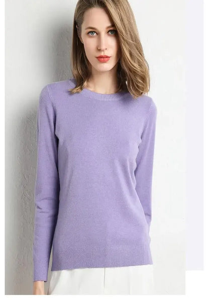 Julia | Miękki gładki sweter z okrągłym dekoltem