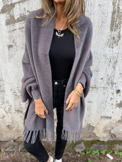 Margot | Puszysty Sweter Narzutka z Frędzlami - Pootivo