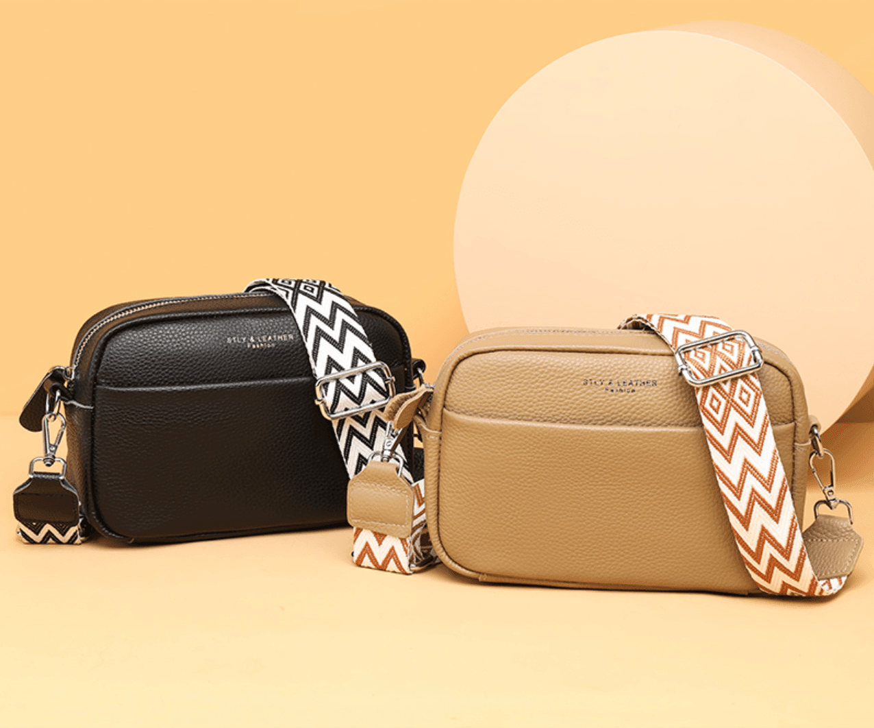 Marlowe | Kompaktowa Czarna Torebka Damska Crossbody z Szerokim Paskiem - Pootivo