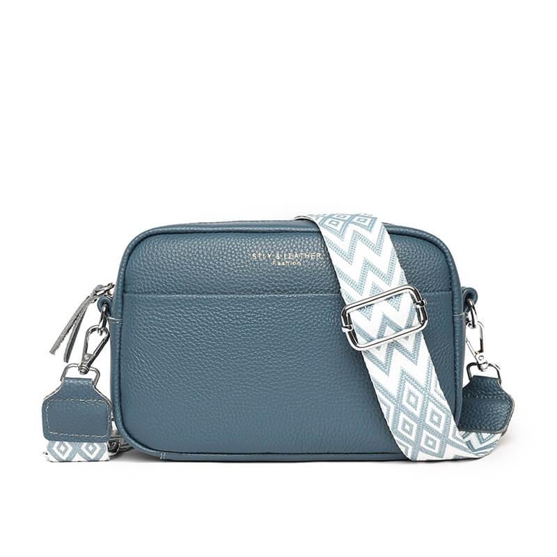 Marlowe | Kompaktowa Czarna Torebka Damska Crossbody z Szerokim Paskiem - Pootivo