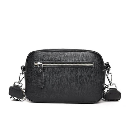 Marlowe | Kompaktowa Czarna Torebka Damska Crossbody z Szerokim Paskiem - Pootivo