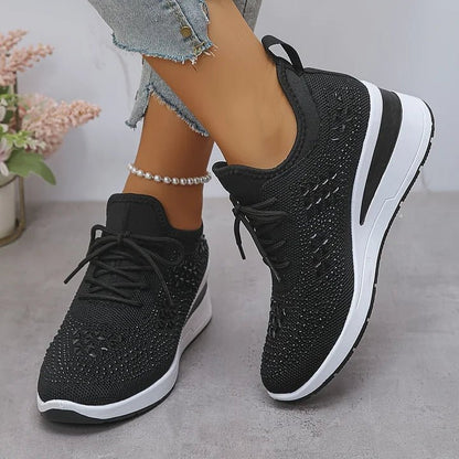 Stelvora Sneakersy Damskie z Kryształkami Rhinestone na Platformie – Modne Buty Sportowe ze Sznurowaniem - Pootivo