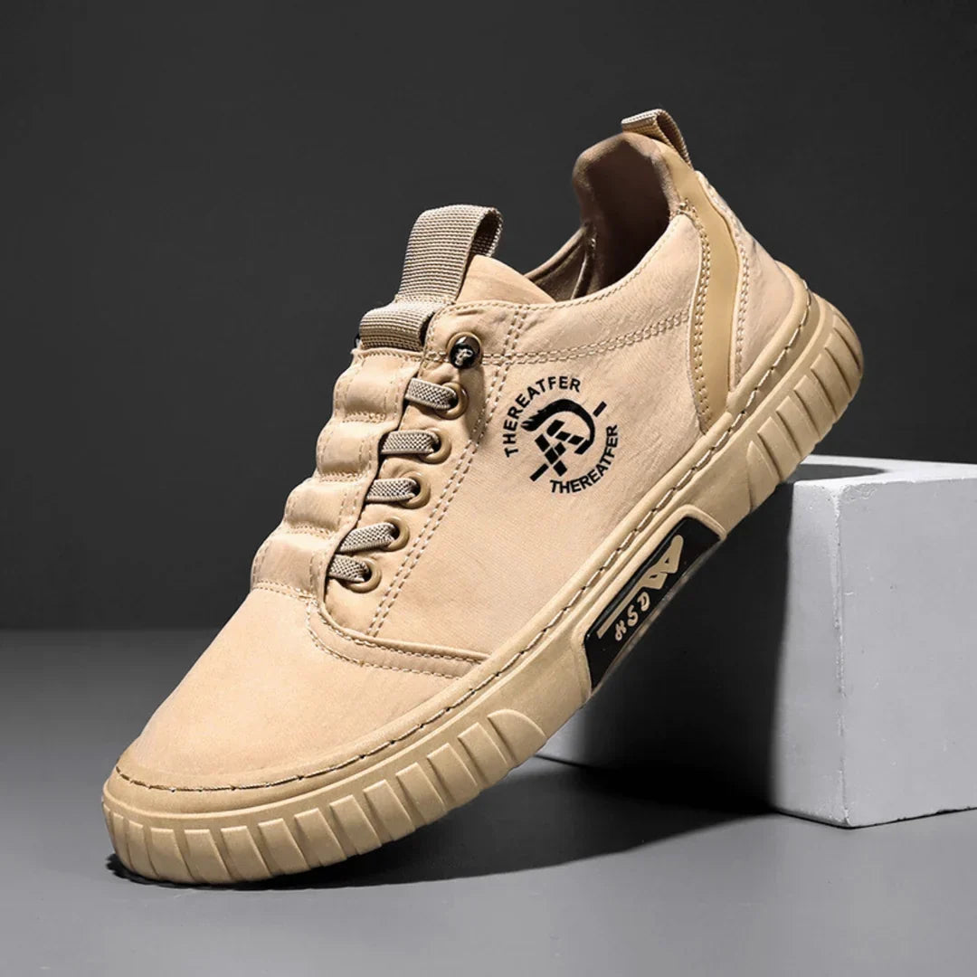 Beżowe płócienne sneakersy męskie na grubej podeszwie