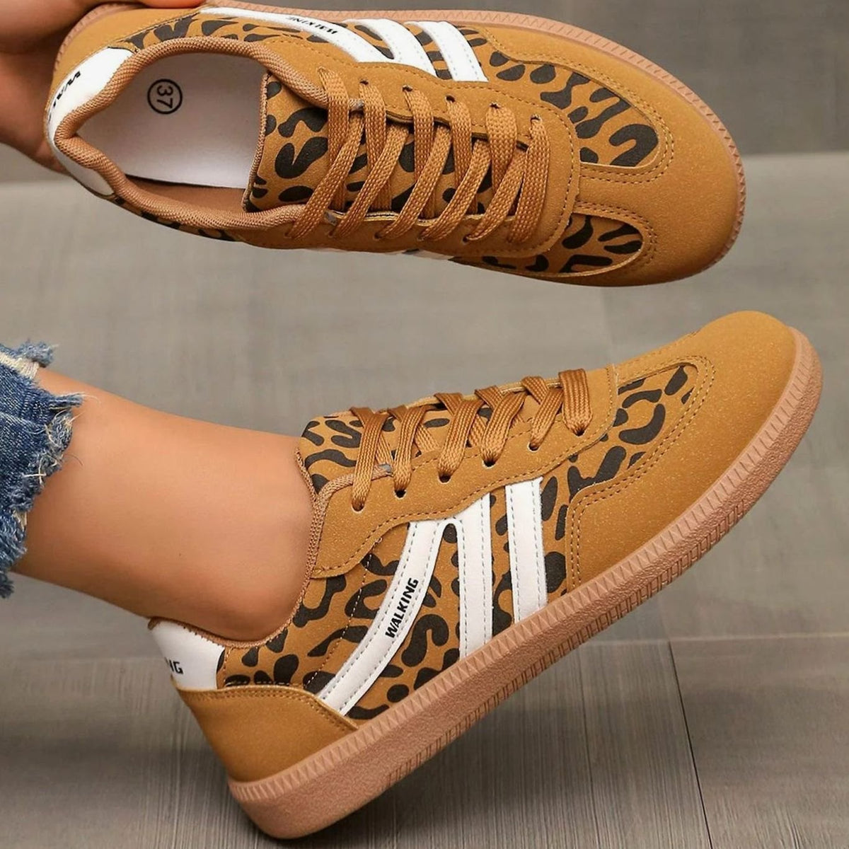 Wincentyna | Niskie Retro Sneakersy z Szerokim Noskiem